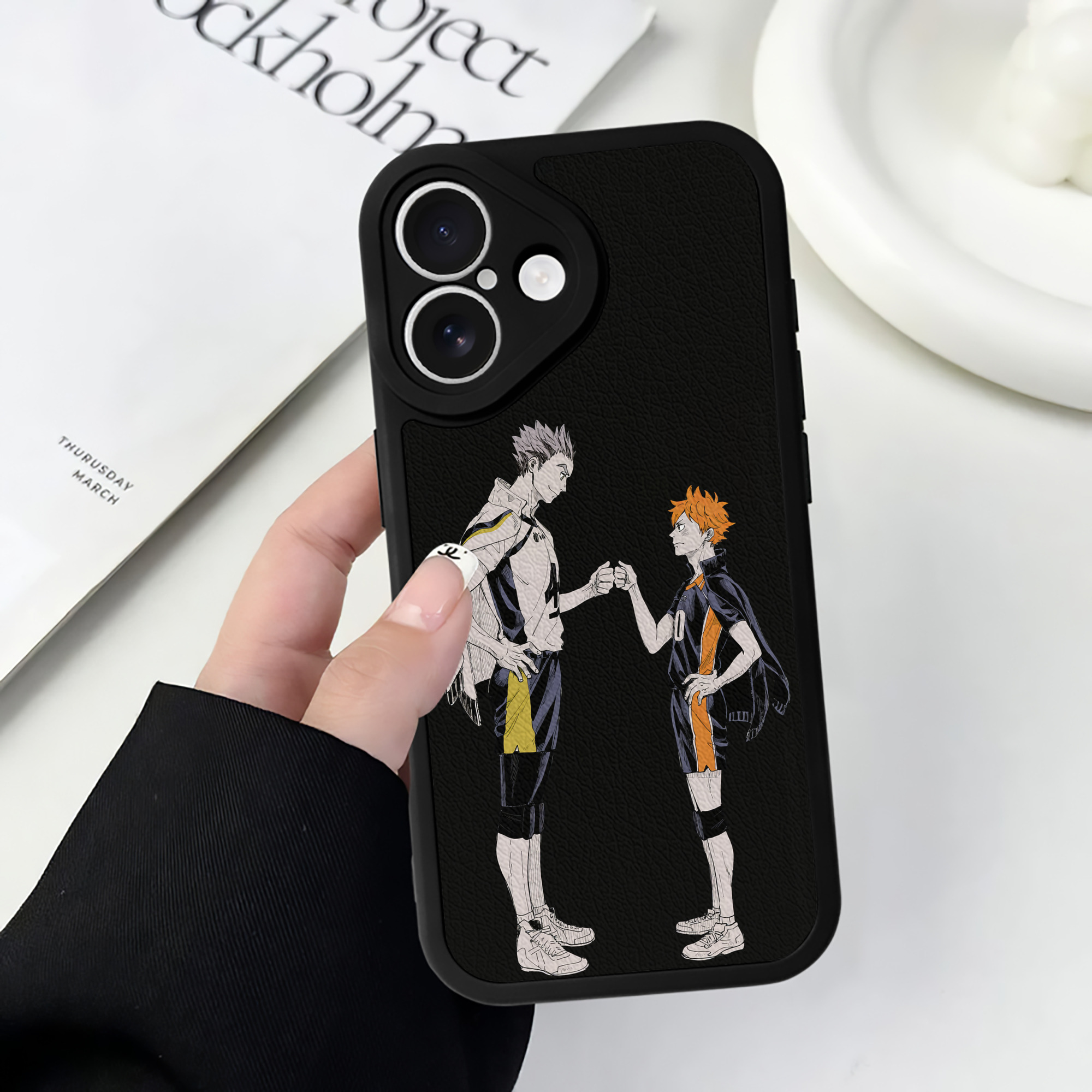（画像用） ハイキュー!! Haikyu!! 【iPhone 16シリーズ対応】シリコンスマホケース（レザー調） 材質：シリコン